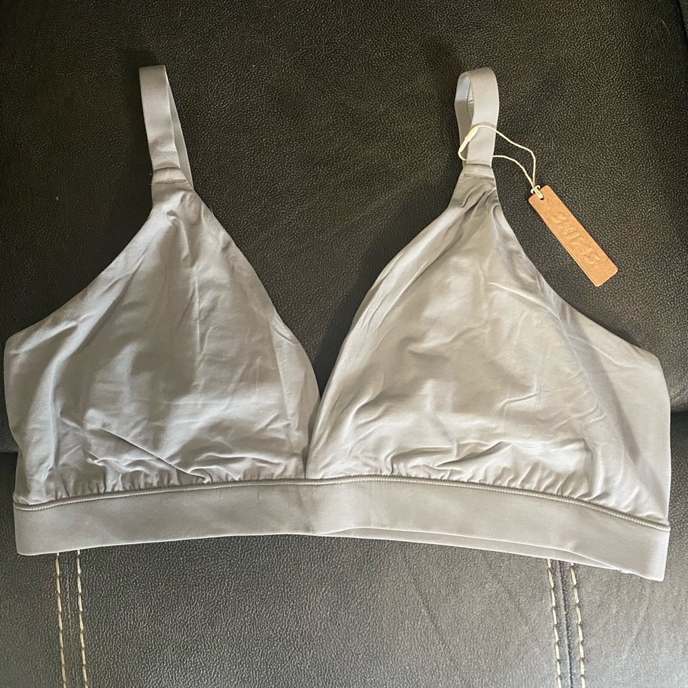 SKIMS NWT Fits Everybody Triangle Bralette | SKIMS bra plus size 4X | New Bra